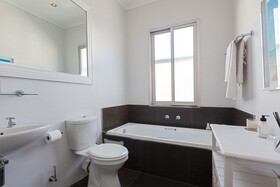 Polana Court by Cape Town Holiday Apartments