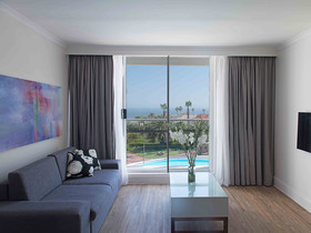 President Hotel
