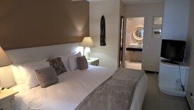 Sea Castle Hotel Camps Bay