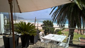 Sea Castle Hotel Camps Bay