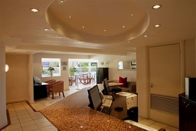 Protea Hotel Cape Town Cape Castle