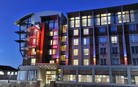 Garden Court Victoria Junction
