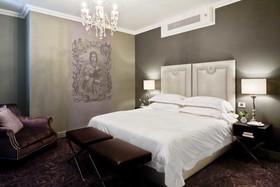 Queen Victoria Hotel