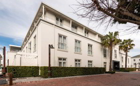 Queen Victoria Hotel