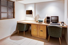 Road Lodge Cape Town International Airport