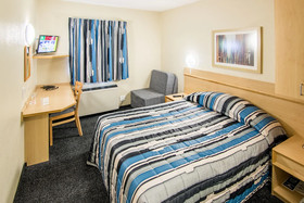 Road Lodge N1 City