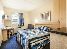 Road Lodge N1 City