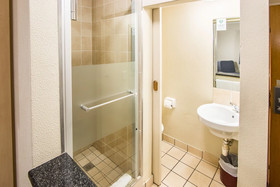 Road Lodge N1 City