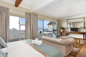 Rockhaven On The Beach