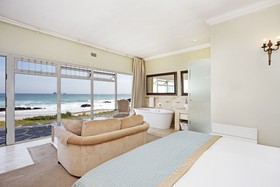 Rockhaven On The Beach