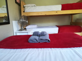 Saltycrax Backpackers