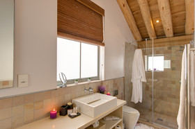 Santa Maria Beach House And Spa