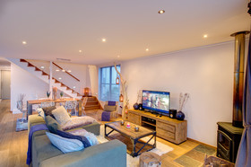 Santa Maria Beach House And Spa