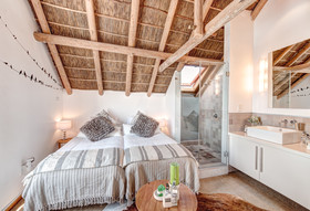 Santa Maria Beach House And Spa