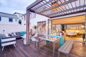 Santa Maria Beach House And Spa