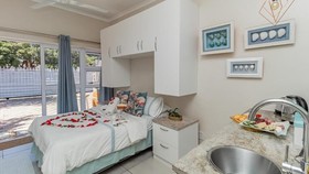 Sea Breeze Bloubergstrand