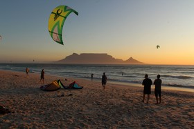 Sea Breeze Bloubergstrand