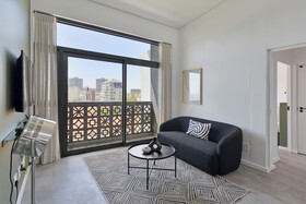 SIX ON N - Fluent Luxury Serviced Apartments