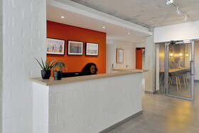 SIX ON N - Fluent Luxury Serviced Apartments