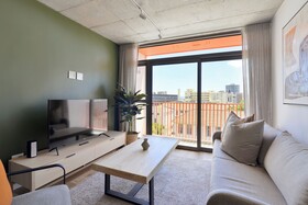 SIX ON N - Fluent Luxury Serviced Apartments