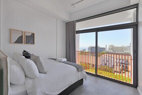 SIX ON N - Fluent Luxury Serviced Apartments