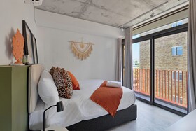 SIX ON N - Fluent Luxury Serviced Apartments