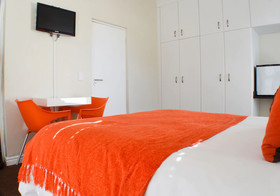 Small Bay Guesthouse
