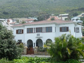 Sonnekus Guest House