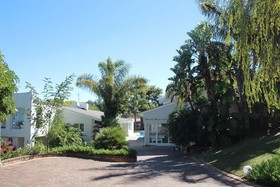 Southern Cross Guest House