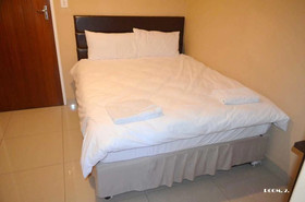 Stay 1 Bed & Breakfast
