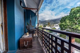 Stylish Heritage House In Tamboerskloof