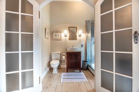 Stylish Heritage House In Tamboerskloof