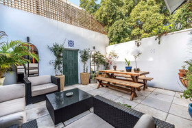 Stylish Heritage House In Tamboerskloof
