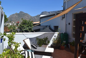 Stylish Heritage House In Tamboerskloof