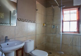 Summit Place Guesthouse