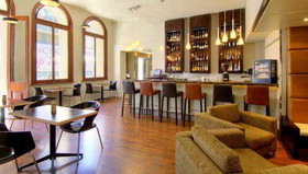 The Bijoux Aparthotel