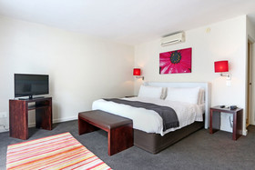 The Bijoux Aparthotel