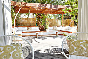 The Cape Standard Guest House