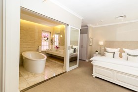 The Cellars-Hohenort Hotel