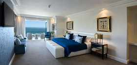The Clarendon Bantry Bay