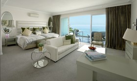 The Clarendon Bantry Bay