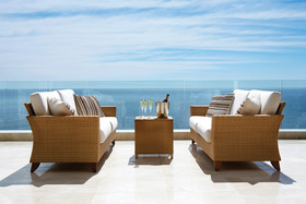 The Clarendon Bantry Bay