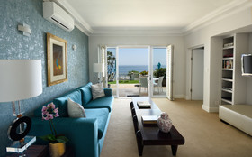 The Clarendon Bantry Bay