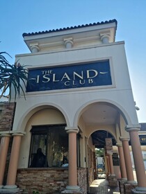 The Island Club by Smart City Stays