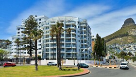 Peninsula All-Suite Hotel