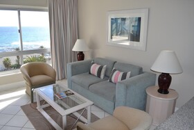 The Peninsula All-Suite Hotel