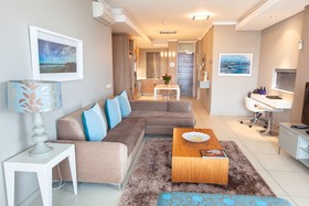 The Residences Crystal Towers
