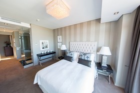 The Residences Crystal Towers