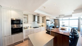 The Residences Crystal Towers