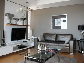 The Residences Crystal Towers